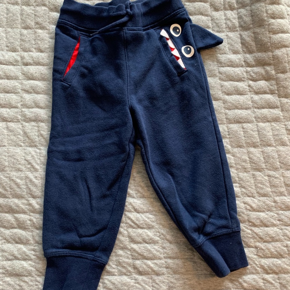 2T Gap sweatpants